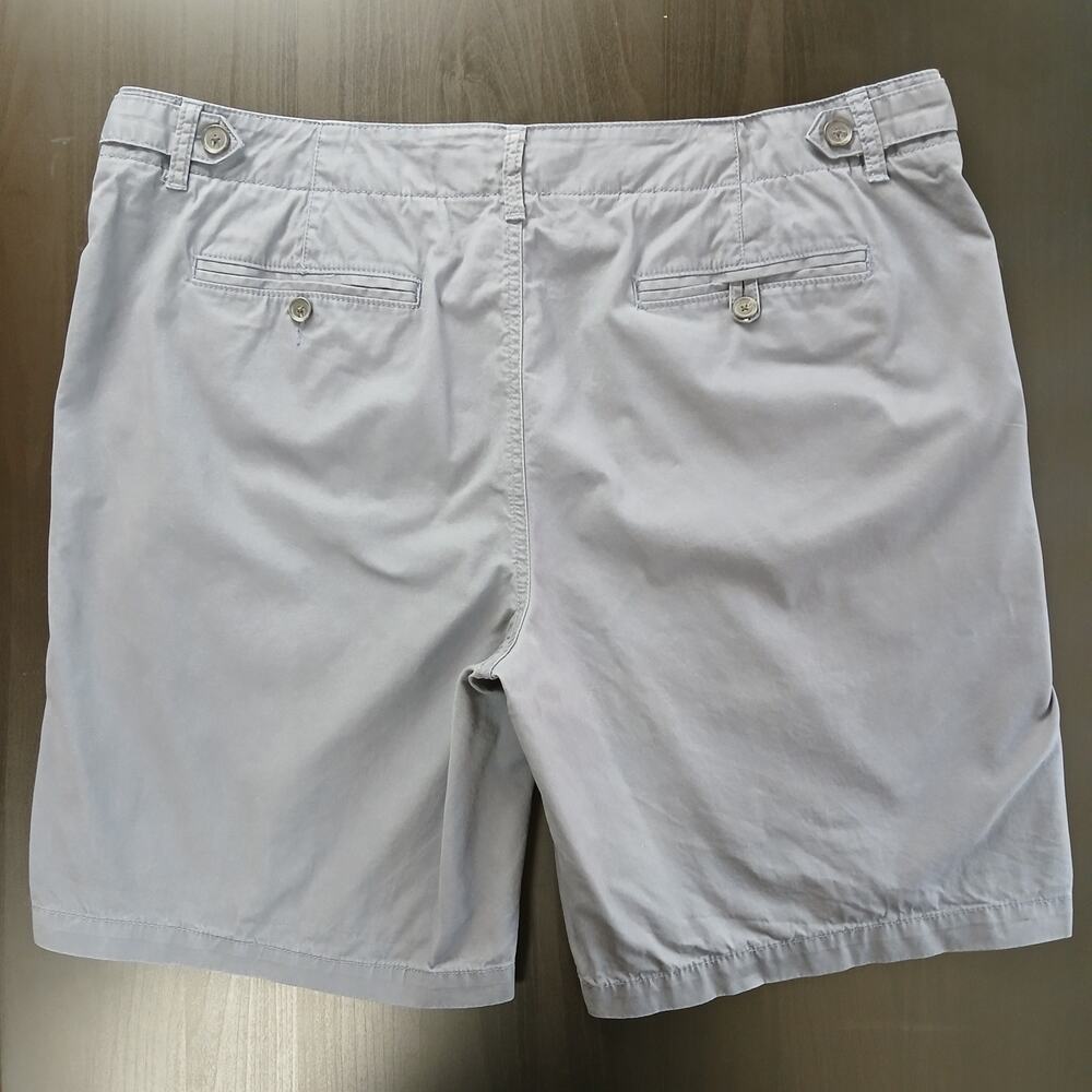 Marc Anthony Chino Shorts Mens size 40 blue cotton 42W x 9.5L - Picture 2 of 10